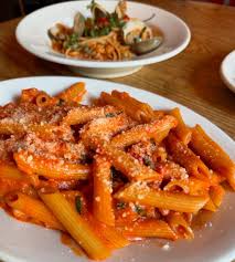 Quartino signature dishes Penne alla Vodka
Tuscan Kale
Tortellini